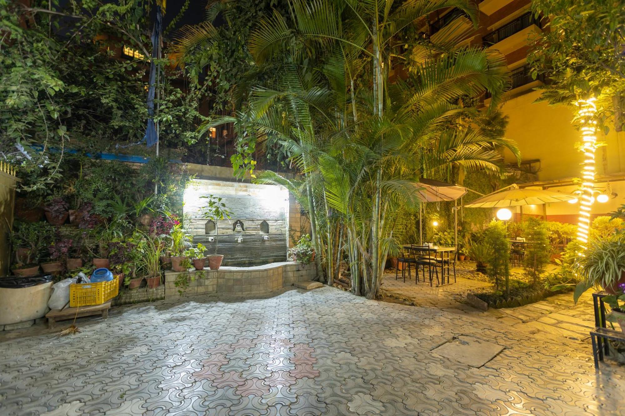 Hotel Sekai Kathmandu Exteriör bild